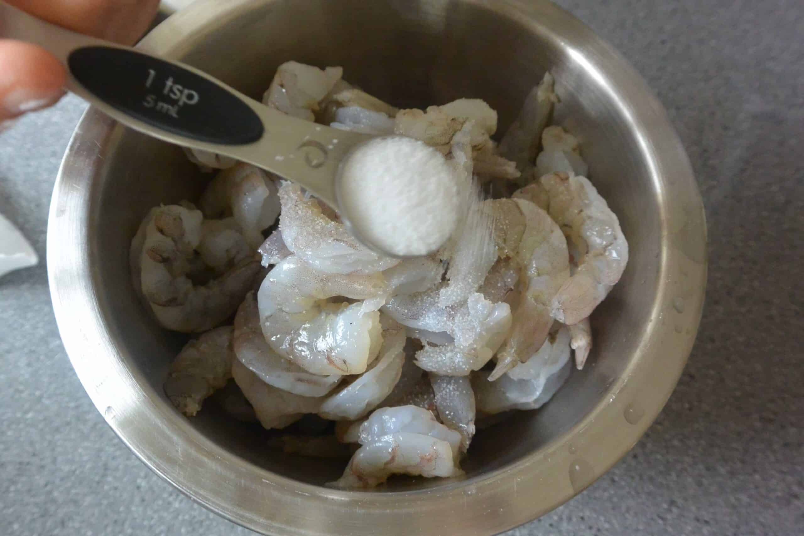 does shrimp smell fishy