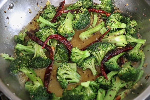 Spicy Garlic Shrimp and Broccoli Sir Fry