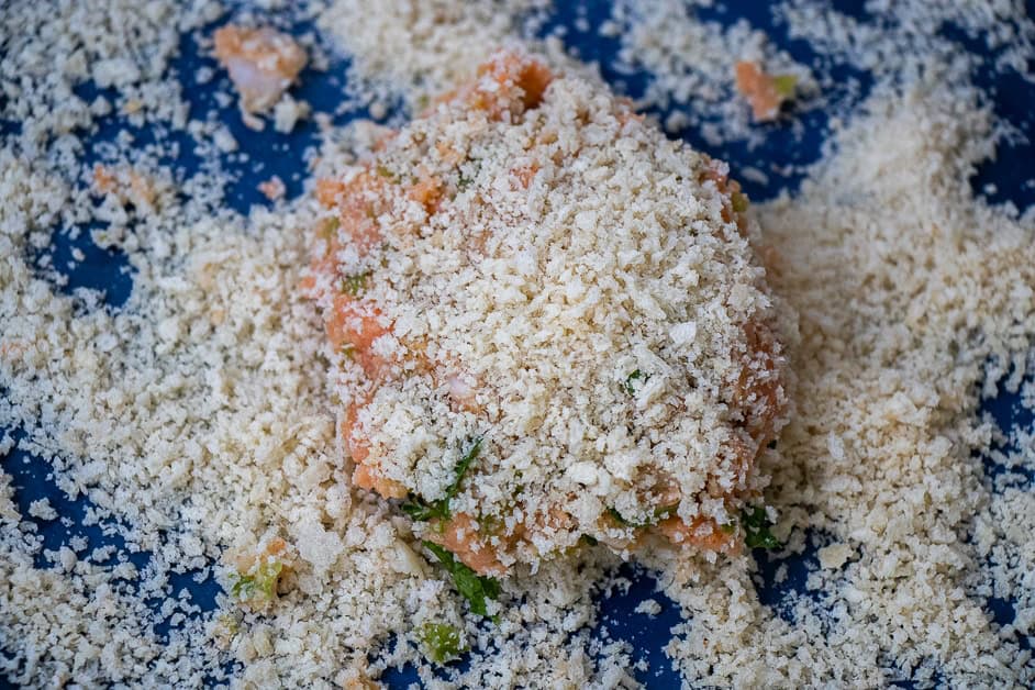 Making Air Fryer Salmon Cakes